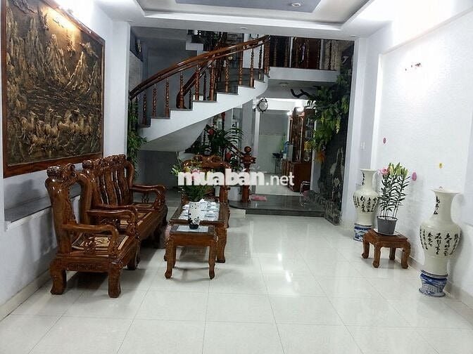 Chính chủ bán nhà nguyên căn mặt tiền đường 33m