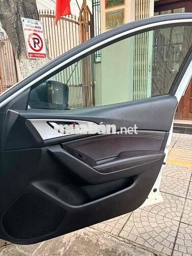 Mazda 3 ( phiên bản nâng cấp Facelift )