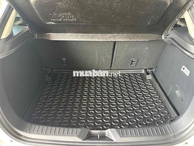 Mazda CX3 2025 Luxury 9000 km Trắng