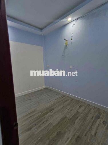 Nhà nguyên căn HXH đường Số 3 giáp Tân Phú 4x16 1 lầu đúc