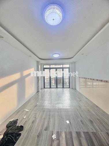 KÊNH NƯỚC ĐEN - 8 x 20 - TRỆT 3 LẦU ST - MỚI NHẬN NGAY