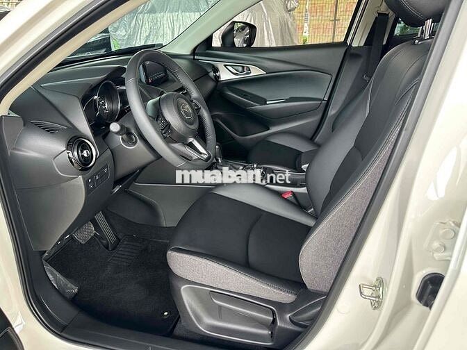 Mazda CX3 2025 Luxury 9000 km Trắng