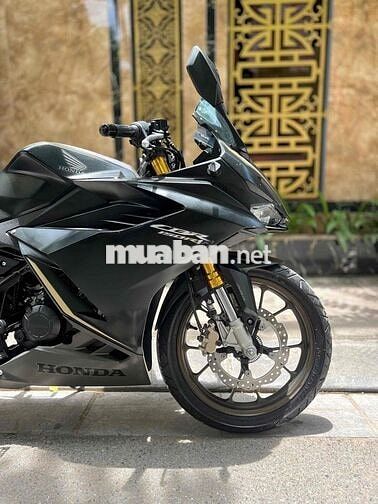 Honda CBR 150 ABS 2025 Đen 1300km xe lướt mới tinh