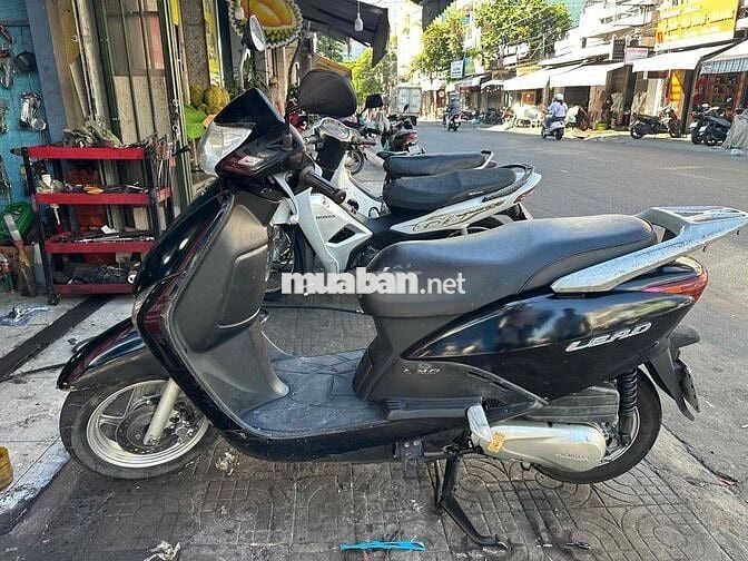 Honda Lead Đen