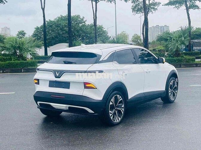 Xe điện Vinfast VF6 Plus 2024 Trắng