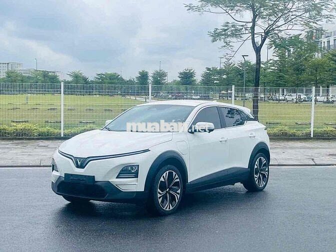 Xe điện Vinfast VF6 Plus 2024 Trắng