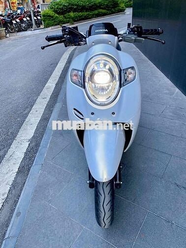 Honda Scoopy 110cc Trắng