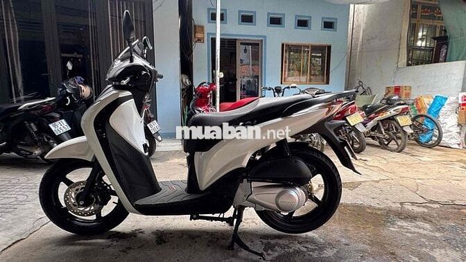 Honda SH Trắng