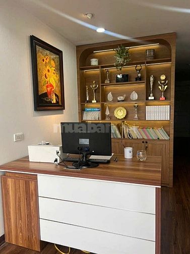Bán toà biệt thự nhà vườn Tây Hồ- MP Xuân Diệu- 500m2- 210 tỷ