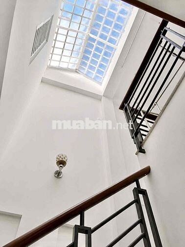 🏠 Nhà Quận 10 - khu Bắc Hải - 4 phòng ngủ - DT: 44,2m2 đất vuông vức