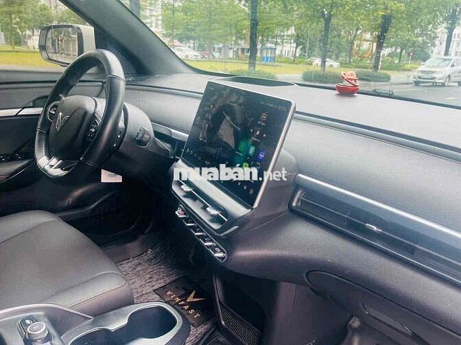 Xe điện Vinfast VF6 Plus 2024 Trắng