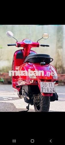 Piaggio GTS 125 Đỏ