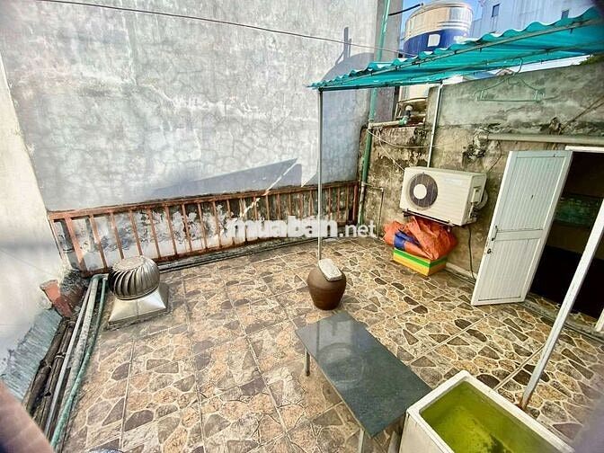 3.x tỷ TT phố Lê Đại Hành HBT tầng 2 70m 2PN, gần phố Sổ Đỏ TO CC