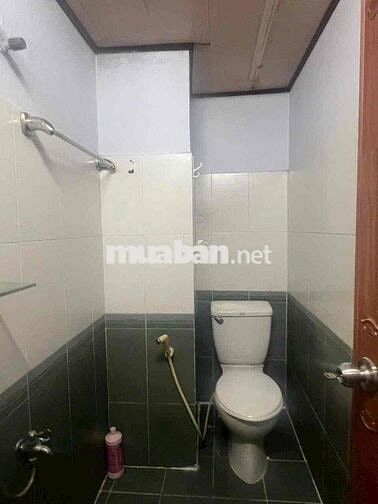 CHO THUÊ NHÀ ĐÚC 1 lầu 2 pn 2 wc