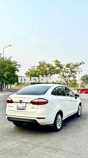 Ford Fiesta 2016 số tự động 8 vạn