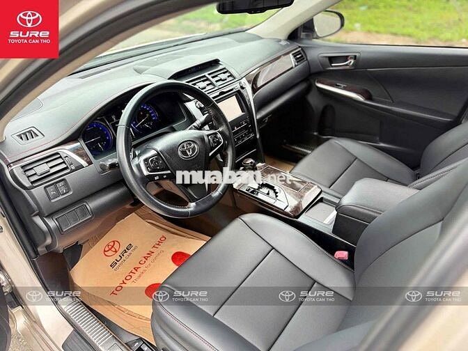 Toyota Camry 2.5Q 2016 Vàng Cát chính hãng