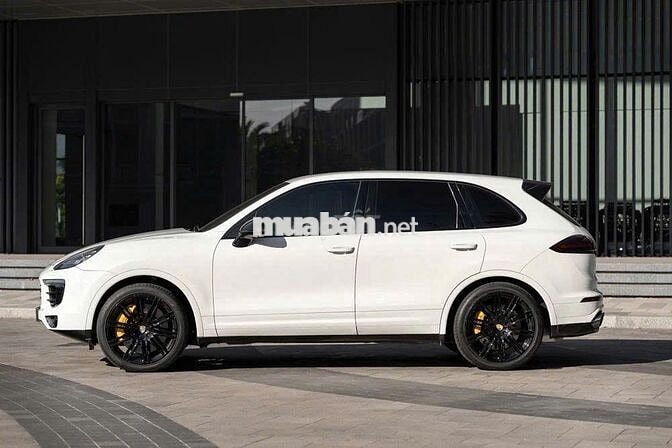 Porsche Cayenne S 3.6 V6 Model 2015