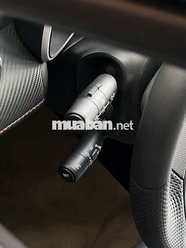 MG ZS STD - NEW