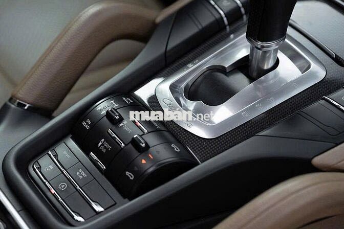 Porsche Cayenne S 3.6 V6 Model 2015