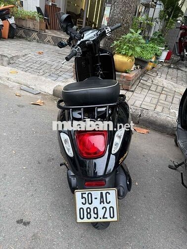 Piaggio Vespa Đen Zin