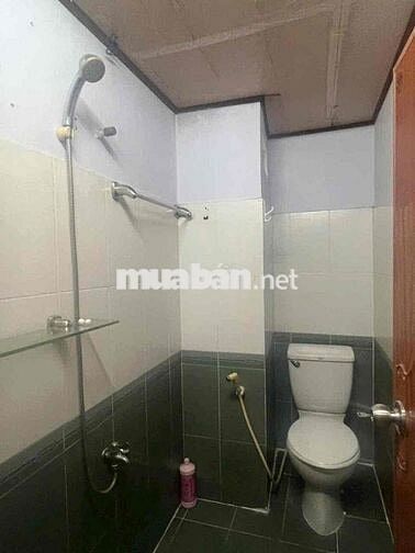 CHO THUÊ NHÀ ĐÚC 1 lầu 2 pn 2 wc