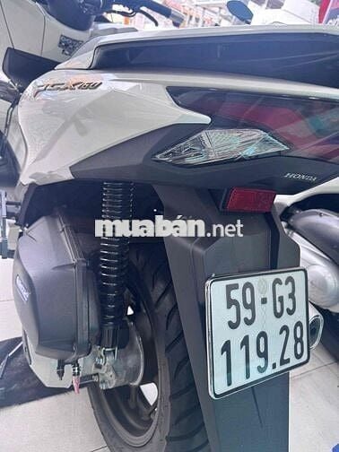 Honda PCX 160 ABS Trắng đen 900km