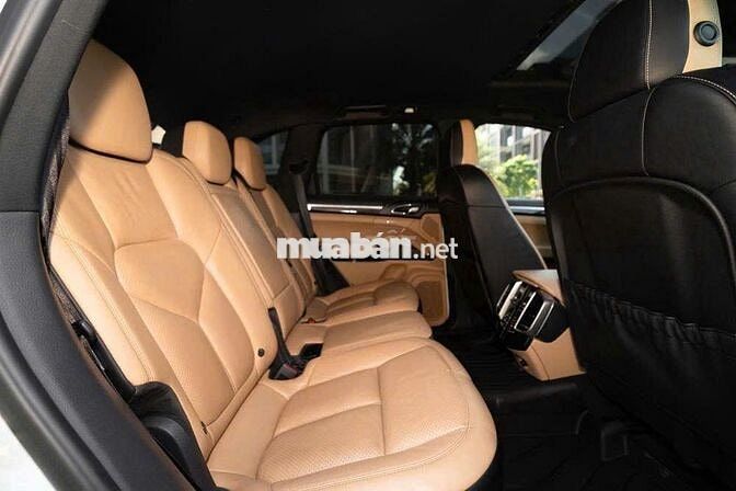 Porsche Cayenne S 3.6 V6 Model 2015