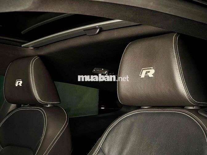 Volkswagen Scirocco R