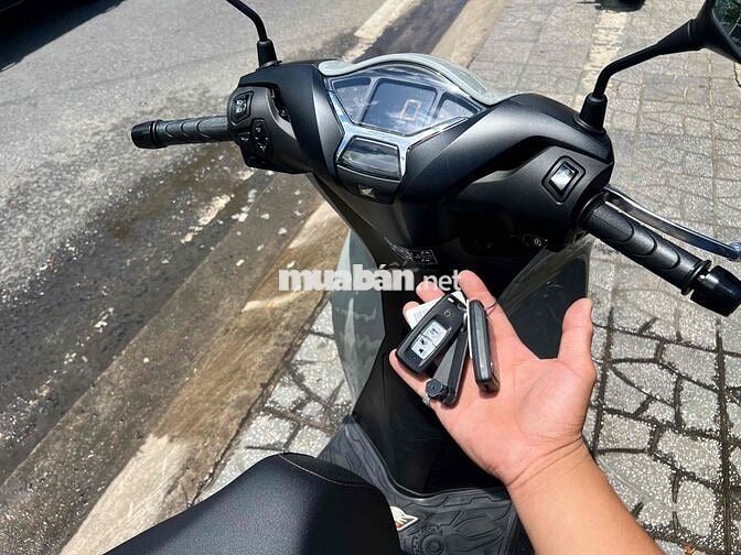 SH 160 ABS 2025 ( mới 99%)❇️Đồng Moto Đà Lạt❇️