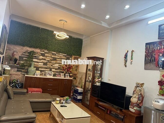 NHÀ ĐẸP TRƯƠNG ĐỊNH - KHU PHÂN LÔ DÂN TRÍ CAO - OTO VÀO TẬN NHÀ