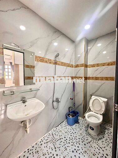 HÀNG HIẾM STUDIO TÁCH BẾP RỘNG 20M2 NẰM NGAY TRẦN QUANG DIỆU QUẬN 3