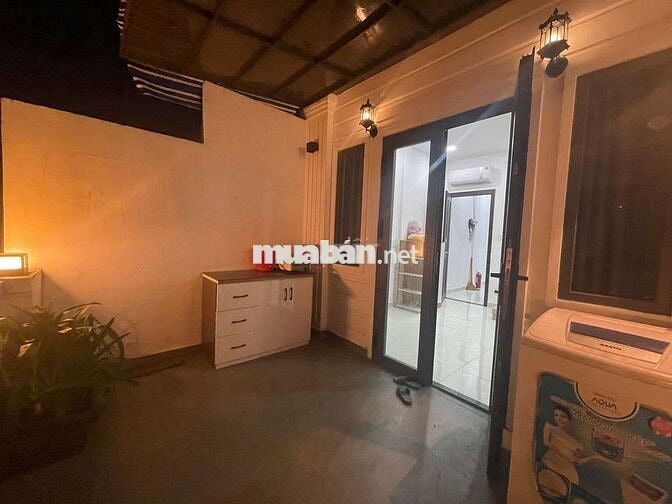 Căn Hộ 2PN + 1 Ban Công 60m2 - Nguyên Tầng - Nguyễn Xí - Gần Richmond