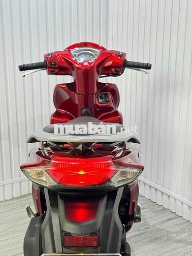 Honda Vision Đỏ