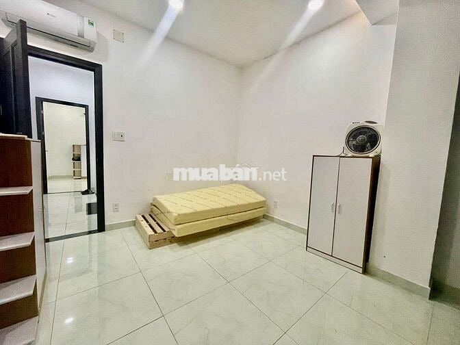 Căn Hộ 2PN + 1 Ban Công 60m2 - Nguyên Tầng - Nguyễn Xí - Gần Richmond