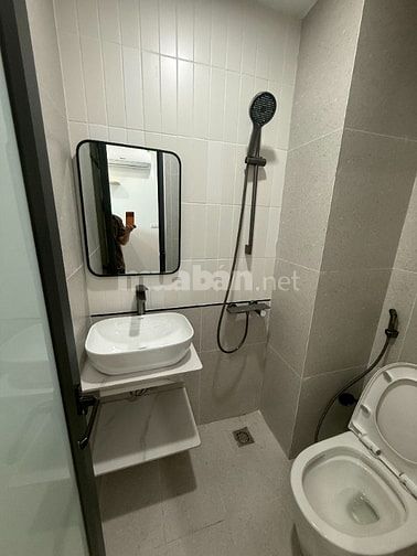 35m2x7 Tầng, thằng máy, dòng tiền 30tr/thâng Trương Đinh, 9,8 tỷ.