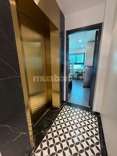 35m2x7 Tầng, thằng máy, dòng tiền 30tr/thâng Trương Đinh, 9,8 tỷ.