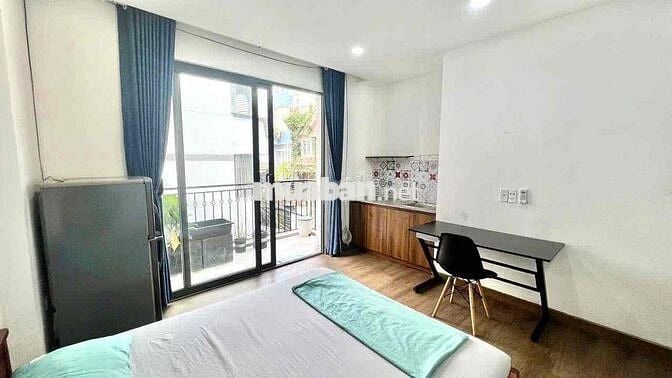 CHDV Balcony_Cửa sổ thoáng_Đón nắng_Full NT_Ánh sáng tự nhiên_Rộng rãi