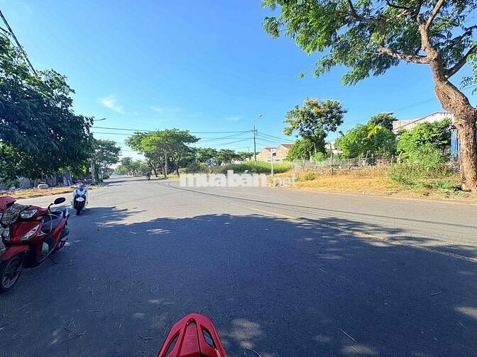 bán lô đất Godenhil rẻ nhất Khu A ( b2.08)