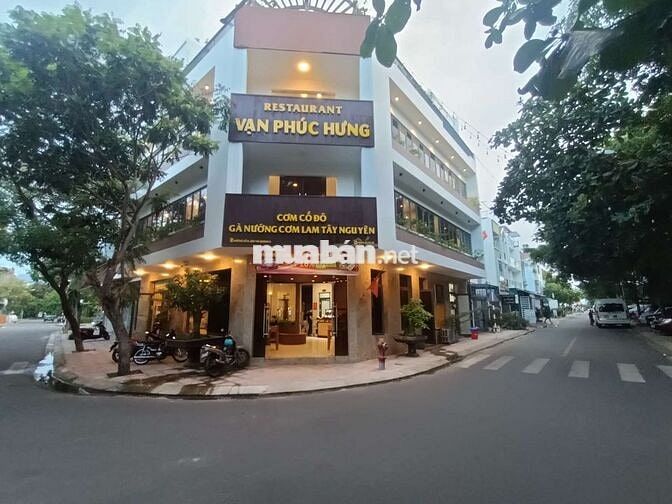 Nhà Hàng Vạn Phúc Hưng Tuyển Dụng