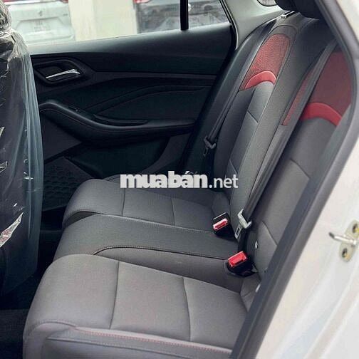 MG5 STD Trắng 5 chỗ