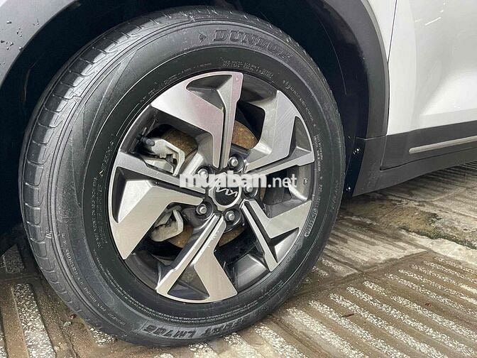 Kia Sonet 2023 - 45000 km