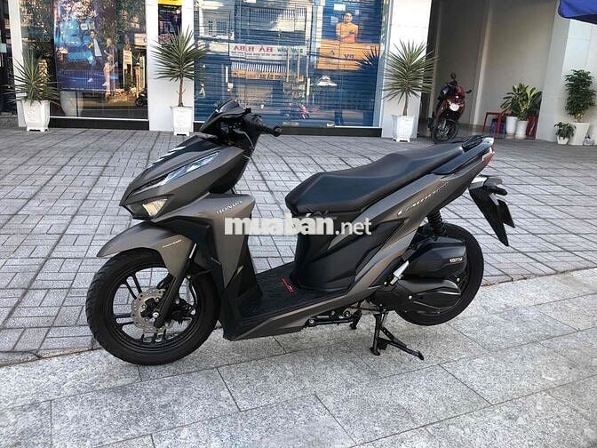 Honda Vario 150 2020 Vàng Cát