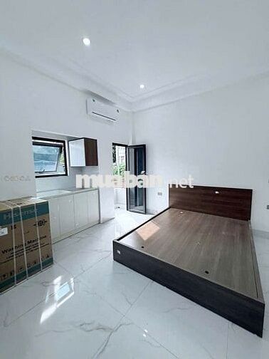 🏢 Cho Thuê Phòng Cao Cấp – Ngay Cổng Làng Lụa Vạn Phúc🏢