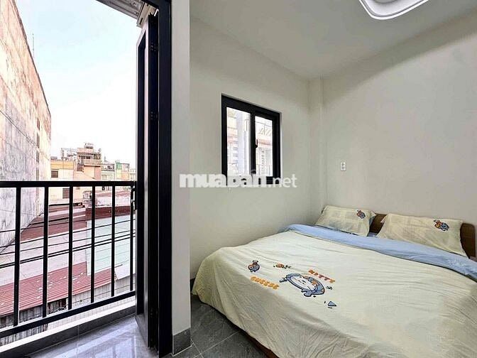 CĂN HỘ DỊCH VỤ ĐẦY ĐỦ NỘI THẤT NGAY CẦU VƯỢT NGÃ TƯ GA