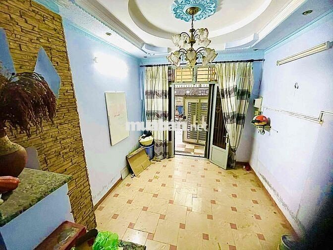 cho thuê 1 lầu trong nhà nguyên căn