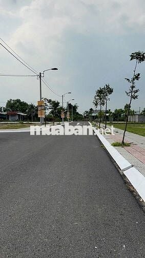 cần bán lô đất trong KDC phường 4 tân an long an