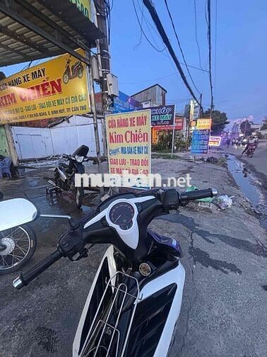 Yamaha Exciter GP Edition Xanh trắng
