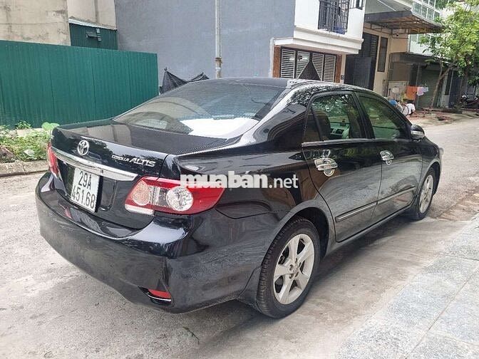 Toyota Corolla Altis 2011 2.0 Đen