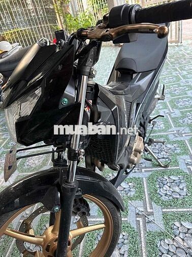 Suzuki Satria F150 Đen Xe zin