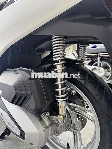 SH125 date cuối 2025 Trắng rin siêu lướt 3k km